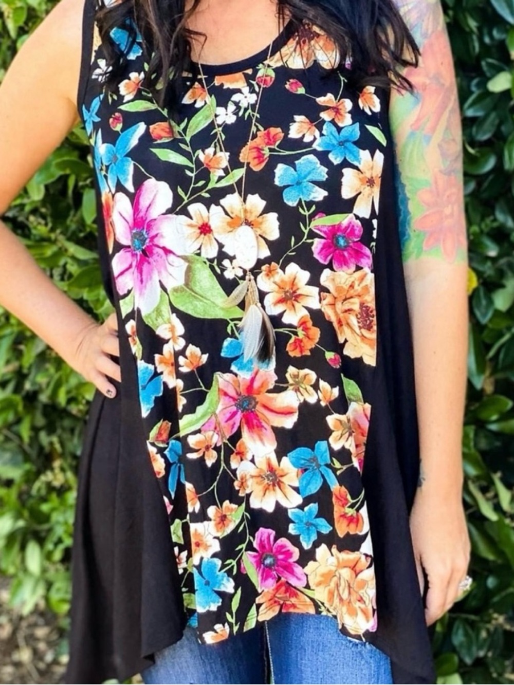 NWT P & Rose Boho Black Floral Sleeveless Swing Tunic Handkerchief Hem Medium